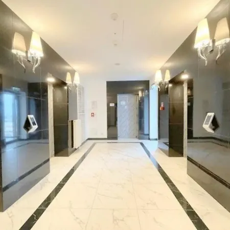 Hanza Tower Gold - 24 Jacuzzi & Sauna & Pool * Stettin