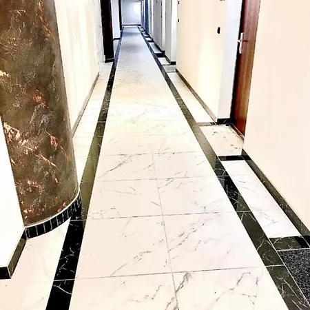 Appartamento Hanza Tower Gold - 24 Jacuzzi & Sauna & Pool *